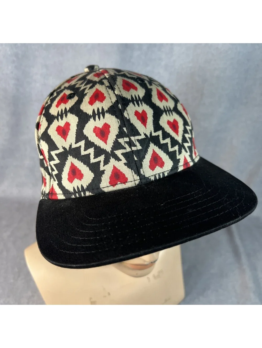 Chuck Originals Baseball Cap With Black, Cream & Red  Love Heart Design 1032-1O
